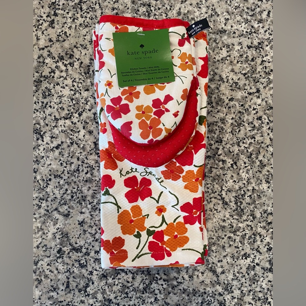 Kate Spade New York Kitchen Towels and Hand Mitts Set of 4